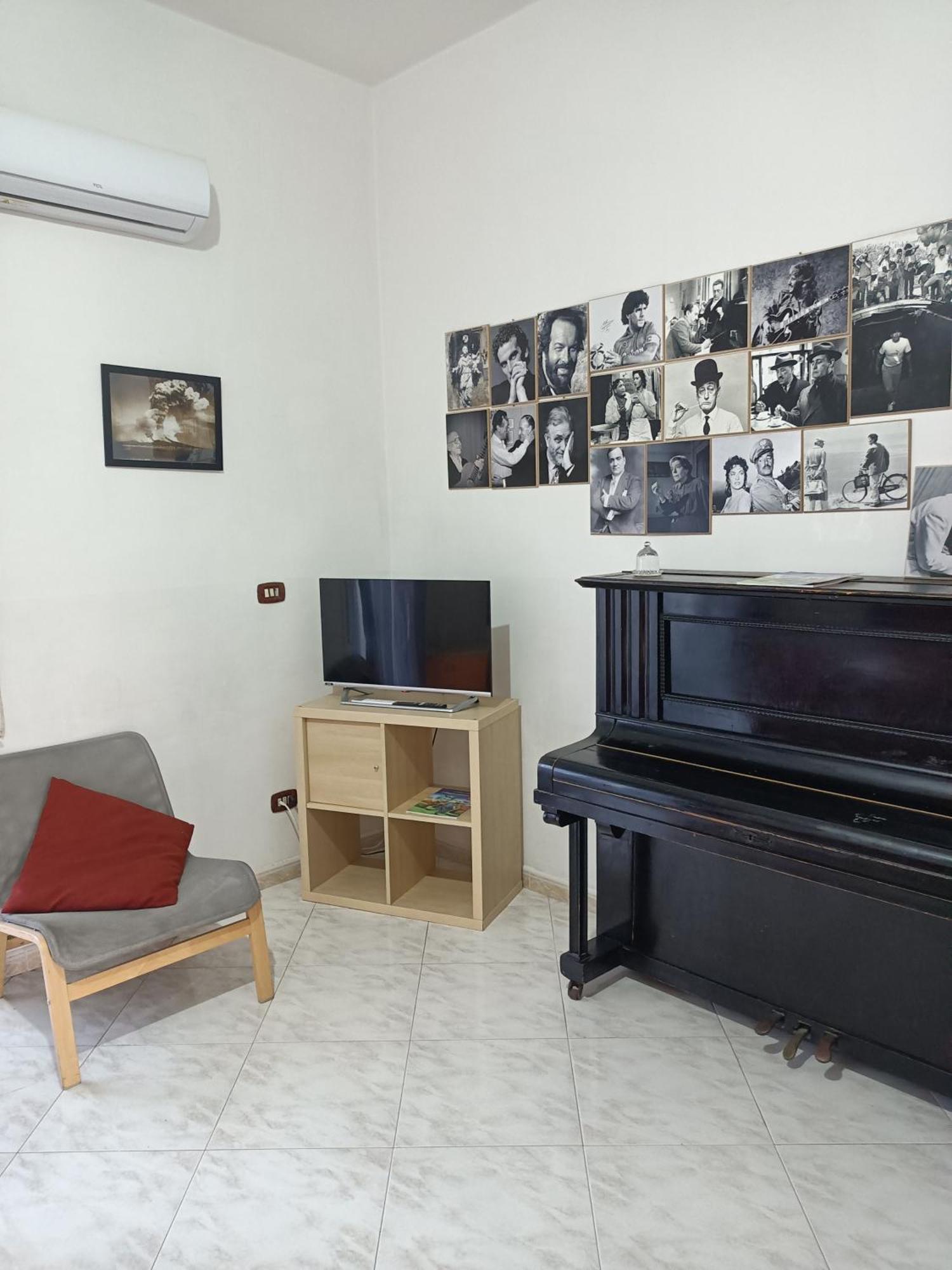 Le Note Di Napoli Apartment Exterior photo